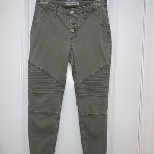 Abercrombie & Fitch size 27 cropped pants